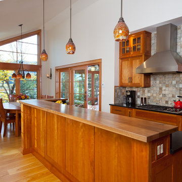 Lakefront Home in Western Maine