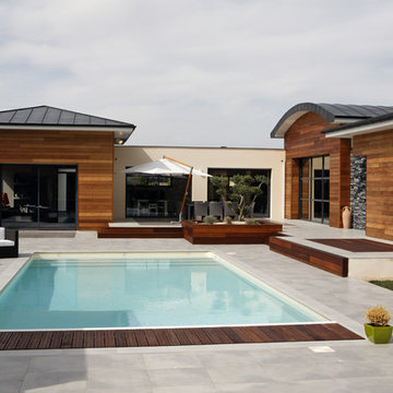 Piscine extérieure 5 x 10.75