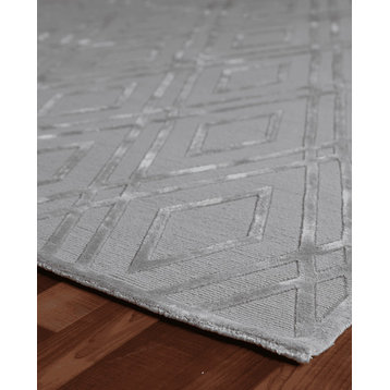 Metro Velvet Hand-Knotted Wool and Viscose Silver Area Rug, 6'x9'