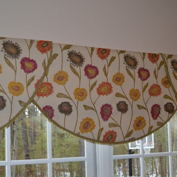 Cheery office space for a creative lady