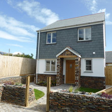 #2 - Cabin: Front Yard