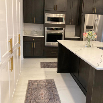Kitchen & Bath/ Cabinets & Cabinetry