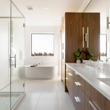 3945 Waterford Master Bath