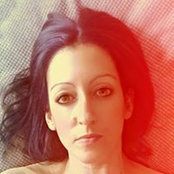 Dina Emberlins foto