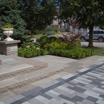 Contemporary Front Landscaping - Richmond Hill