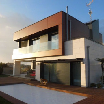 Rehabilitaciones de fachadas, cubiertas, patios y locales comerciales.