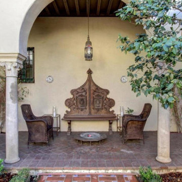 Pasadena Grand Dame