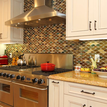 Traditional Carson, CA. Kitchen / Dining Area Remodel