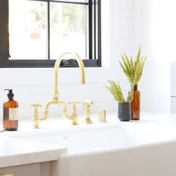 Bundy: Brentwood Modern Farmhouse