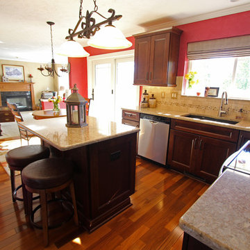 Gingersnap Maple Cabinets with Beige Quartz Countertop ~ Medina OH