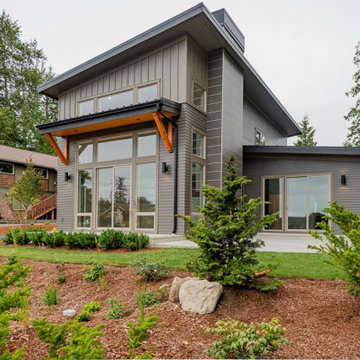 Siding Installation - James Hardie Lap Siding in Timber Bark