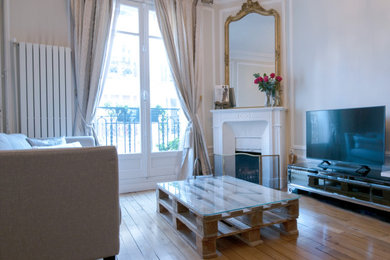 Cette image montre un salon traditionnel.
