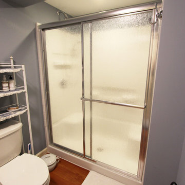 Semi-Frameless Shower Surround