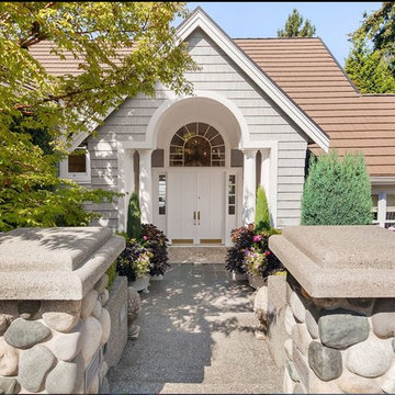 Yarrow Point Residence
