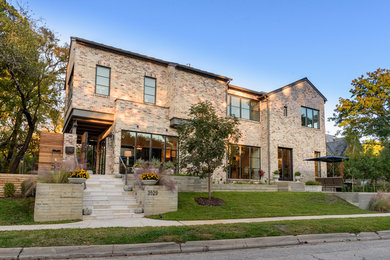 Inspiration for a contemporary exterior home remodel in Dallas