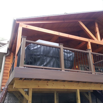 Hartland, WI - Custom Composite Deck