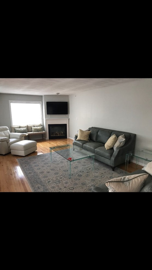 FURNITURE PLACEMENT HELP!!