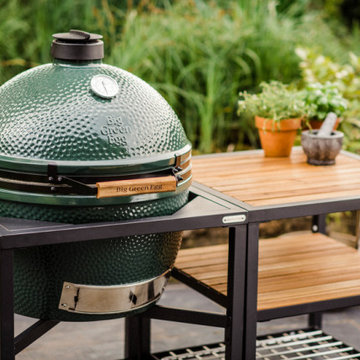 Built-In Grills & Outdoor Kitchens