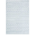 Unique Loom - Rug Unique Loom Moroccan Trellis Light Blue Rectangular 6'0x9'0 - With pleasant geometric patterns based on traditional Moroccan designs, the Moroccan Trellis collection is a great complement to any modern or contemporary decor. The variety of colors makes it easy to match this rug with your space. Meanwhile, the easy-to-clean and stain resistant construction ensures it will look great for years to come.