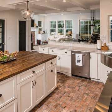 Chic Farmhouse Kitchen