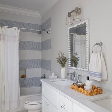 Beach Style Bathroom
