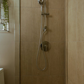 Modern Bathroom Remodel — Floating Vanity, LED Mirror & Frameless Glass Shower