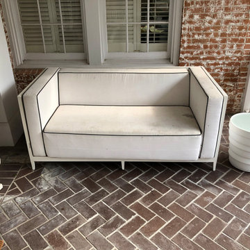 JANUS et Cie Patio Furniture Cleaning