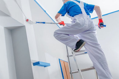 Your Painting Specialists For Any Kind of Residential & Commercial Service