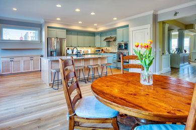 Dining room - contemporary dining room idea in Seattle