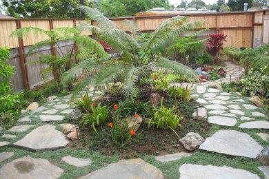 Photo of a tropical backyard landscaping in San Diego.