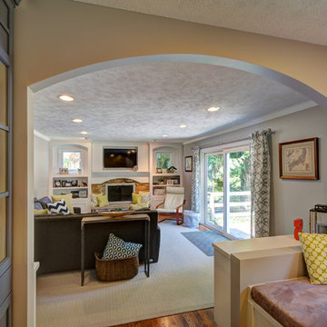 1980's Colonial Update - The Woods - East Grand Rapids, MI