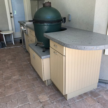 Outdoor Kitchens and Grille Surrounds