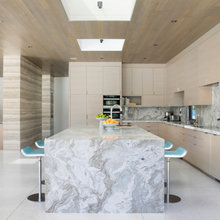 Kitchen-Robin