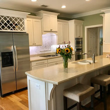 Allred Kitchen Remodel - White Shaker Style Cabinet Kitchen design by L