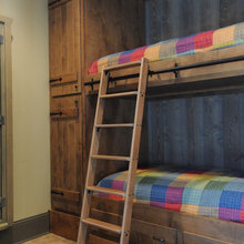 Guest/Bunk Rooms