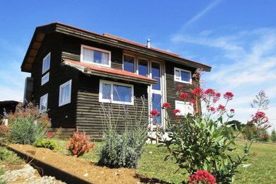 Exterior home idea in Other