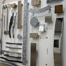 Decorative Hardware - Cabinet And Drawer Hardware