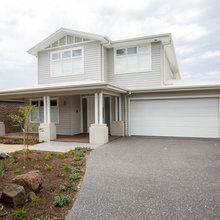 Iremia: Roofline & Facade