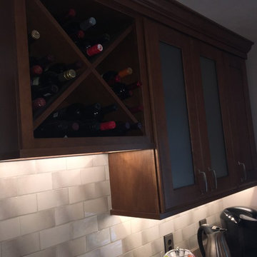 Attractive Maple Island and Bar