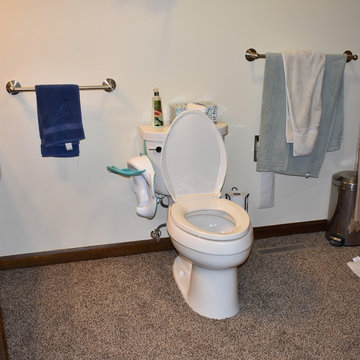 Warm Full Bathroom Update