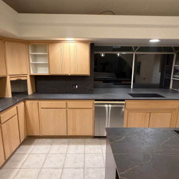 Bookmatched Luxury Kitchen Island and kitchen countertops – Dekton Laurent & Dek