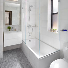 Bottom Bathroom