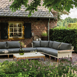 SUNS Valencia Lounge Set - Products