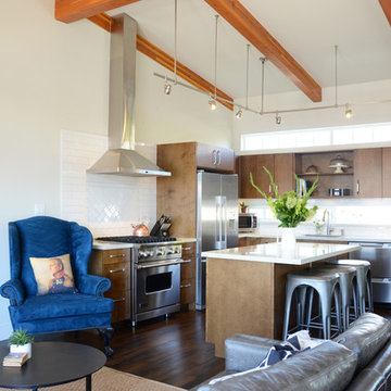 My Houzz: Coastal-Inspired Floating House in North Vancouver