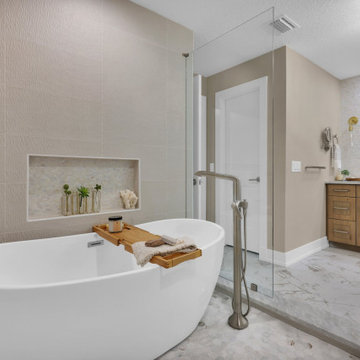 A walk from the Ocean master bath