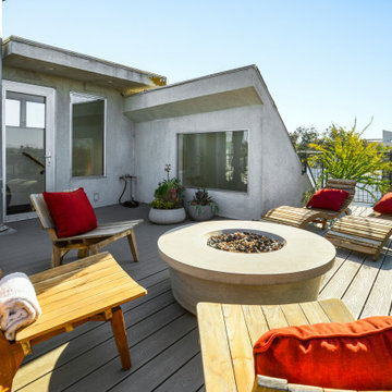 204 S VENICE