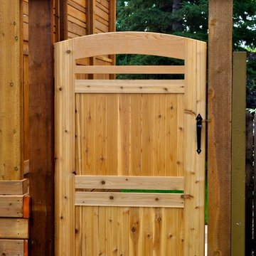 Deck with Privacy Screens - Calgary