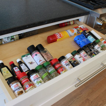 The Lake Shore Kitchen