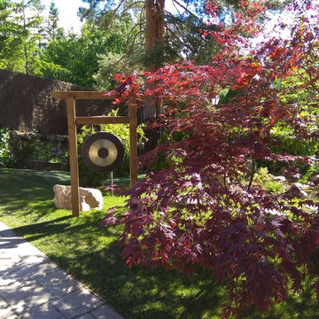 Jardin japones con estanque