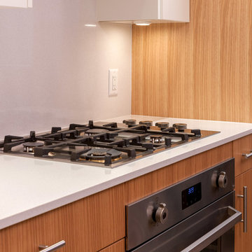 Modern Extended Family - Vancouver